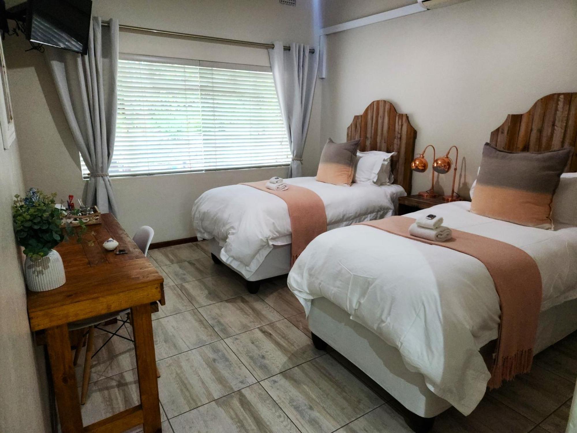 Mijn Kitchen Coffee Shop And B&B 布兰太尔 外观 照片